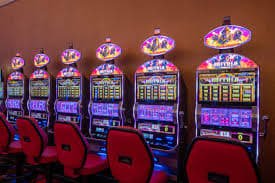 pop slots အားကစားနှင့် ဘောလုံးလောင်းကစား